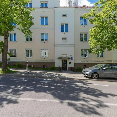Atmospheric Apartment In A Green Area Pet-Friendly By Noclegi Renters Apartment Gdynia